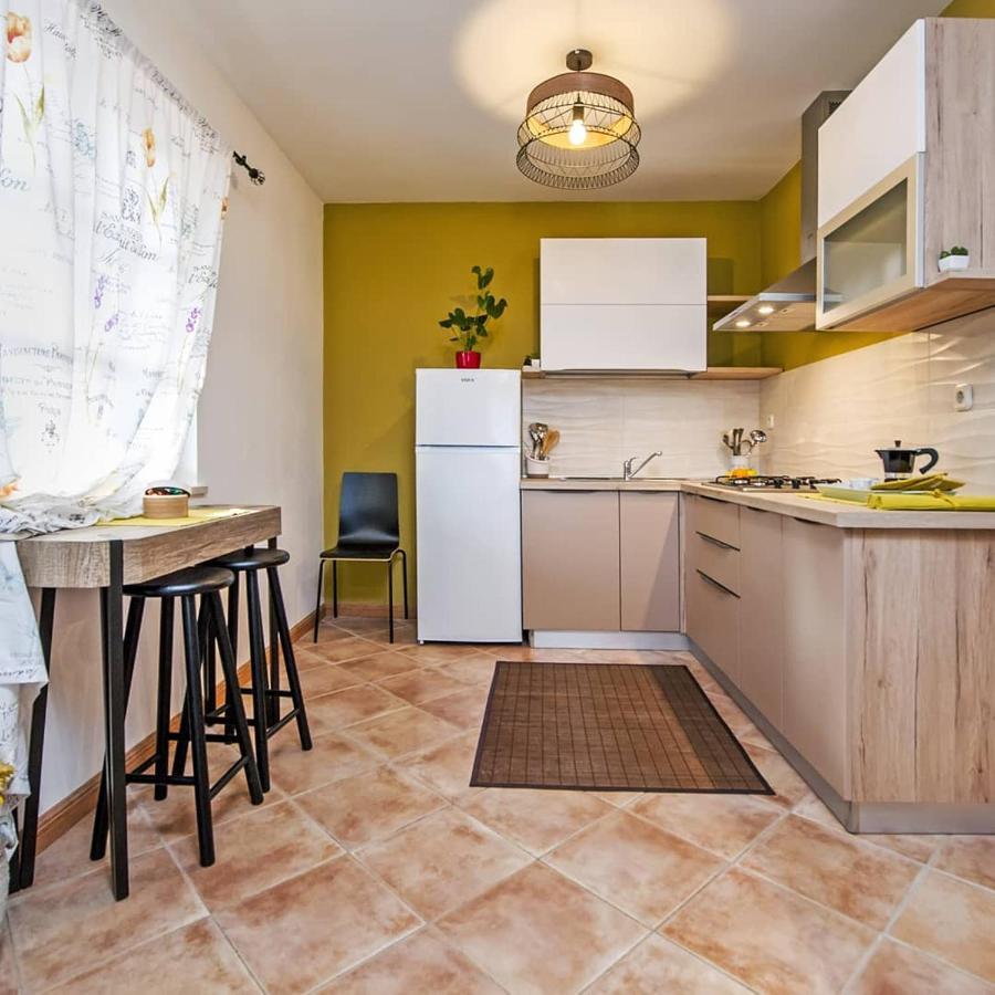 Casa Valeluna Ровінь Екстер'єр фото
