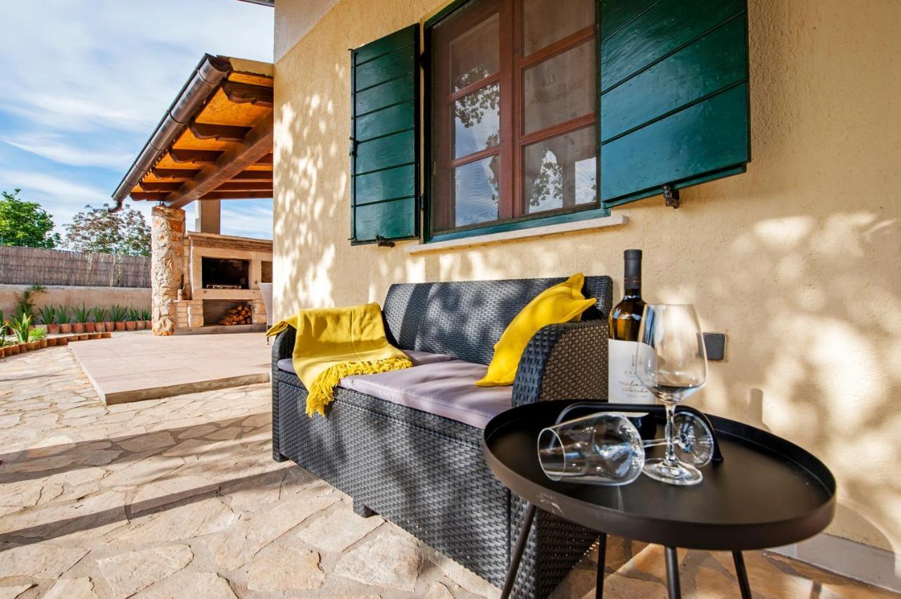 Casa Valeluna Ровінь Екстер'єр фото